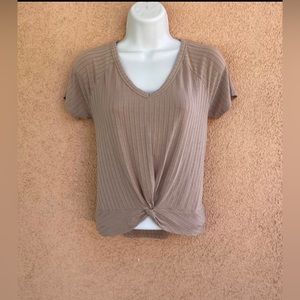 Pink rose , medium size top